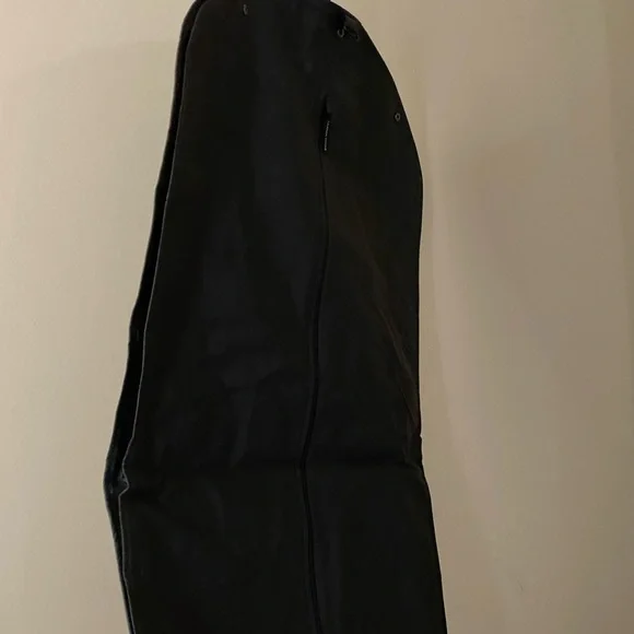 Canada Goose Garment Bag - Picture 10 of 11